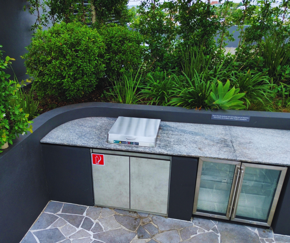 Closed lid image of Greenplate BBQ at The Sinclair Apartments.